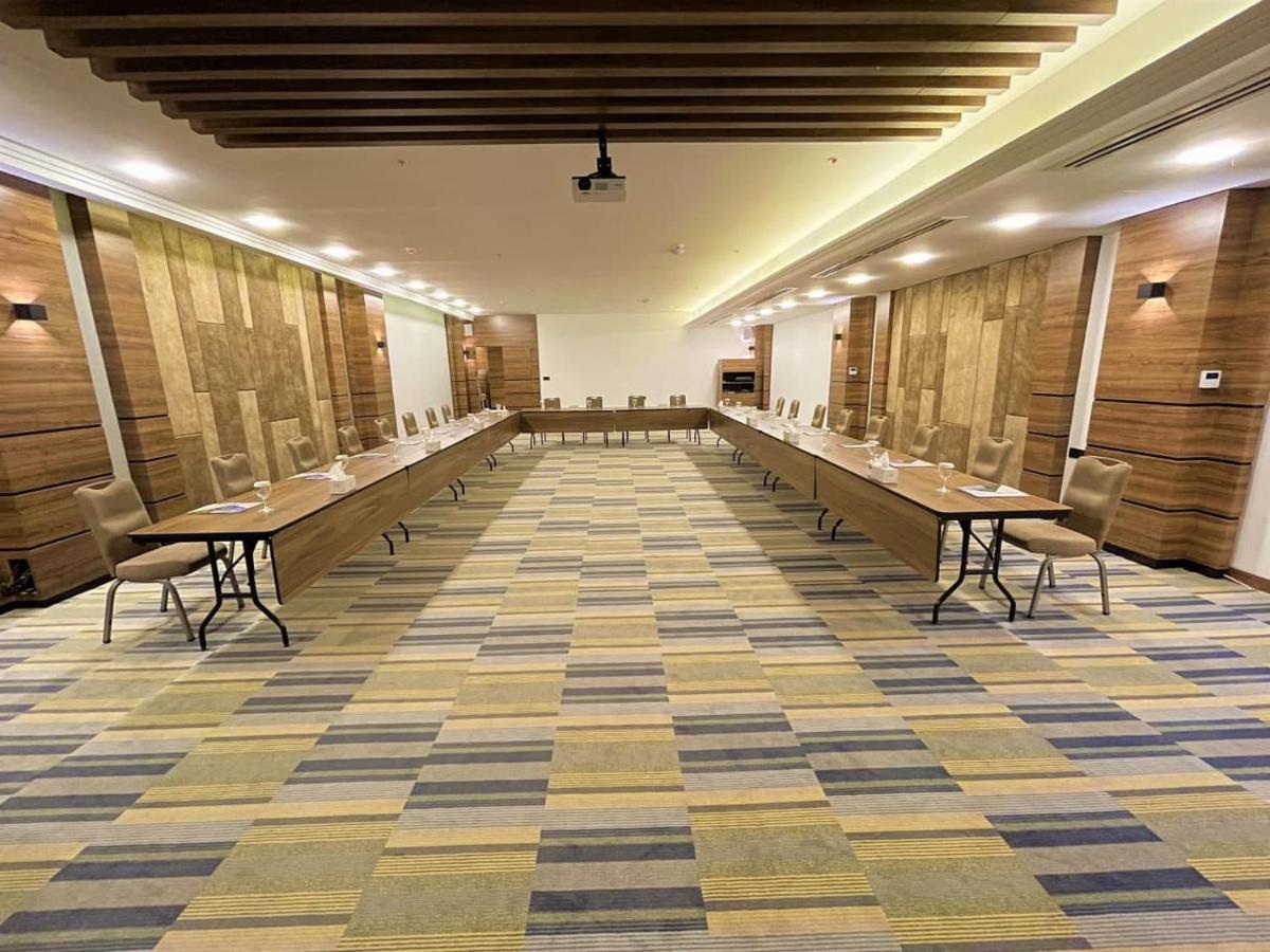 Van Royal Hotel Arbil Eksteriør bilde